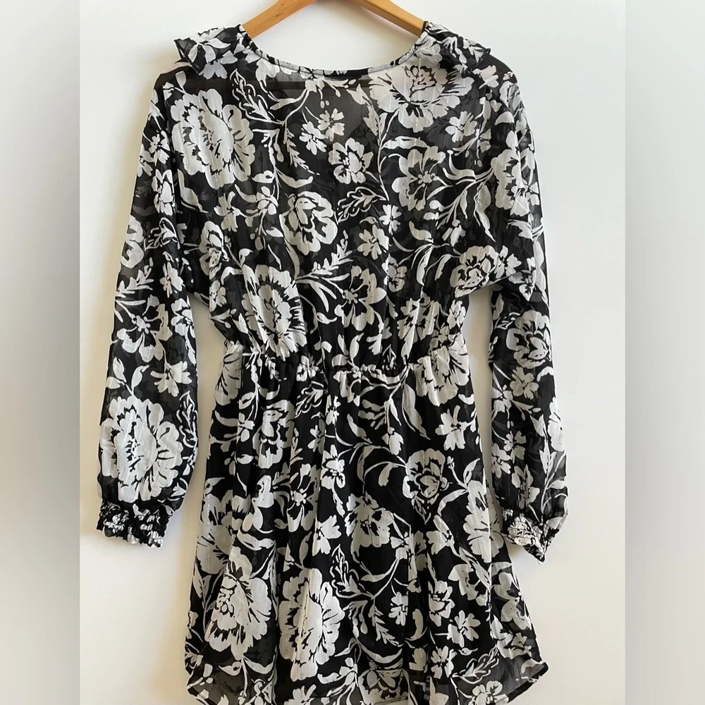 Zara dress - Picture 2 of 9